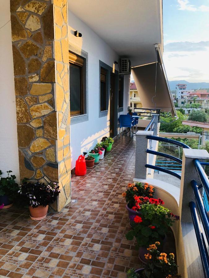 Guesthouse Jasmine Ксамил Екстериор снимка