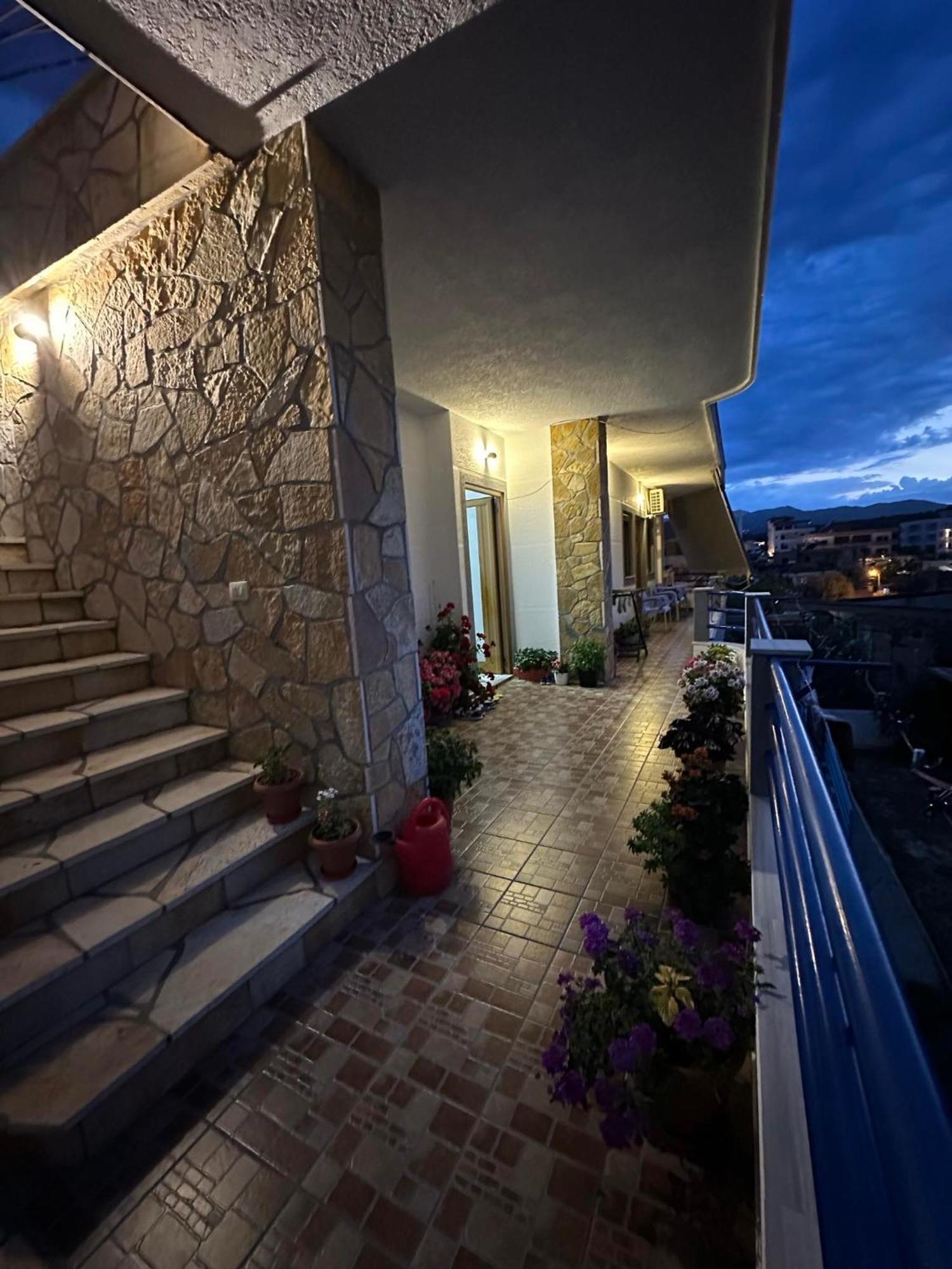 Guesthouse Jasmine Ксамил Екстериор снимка