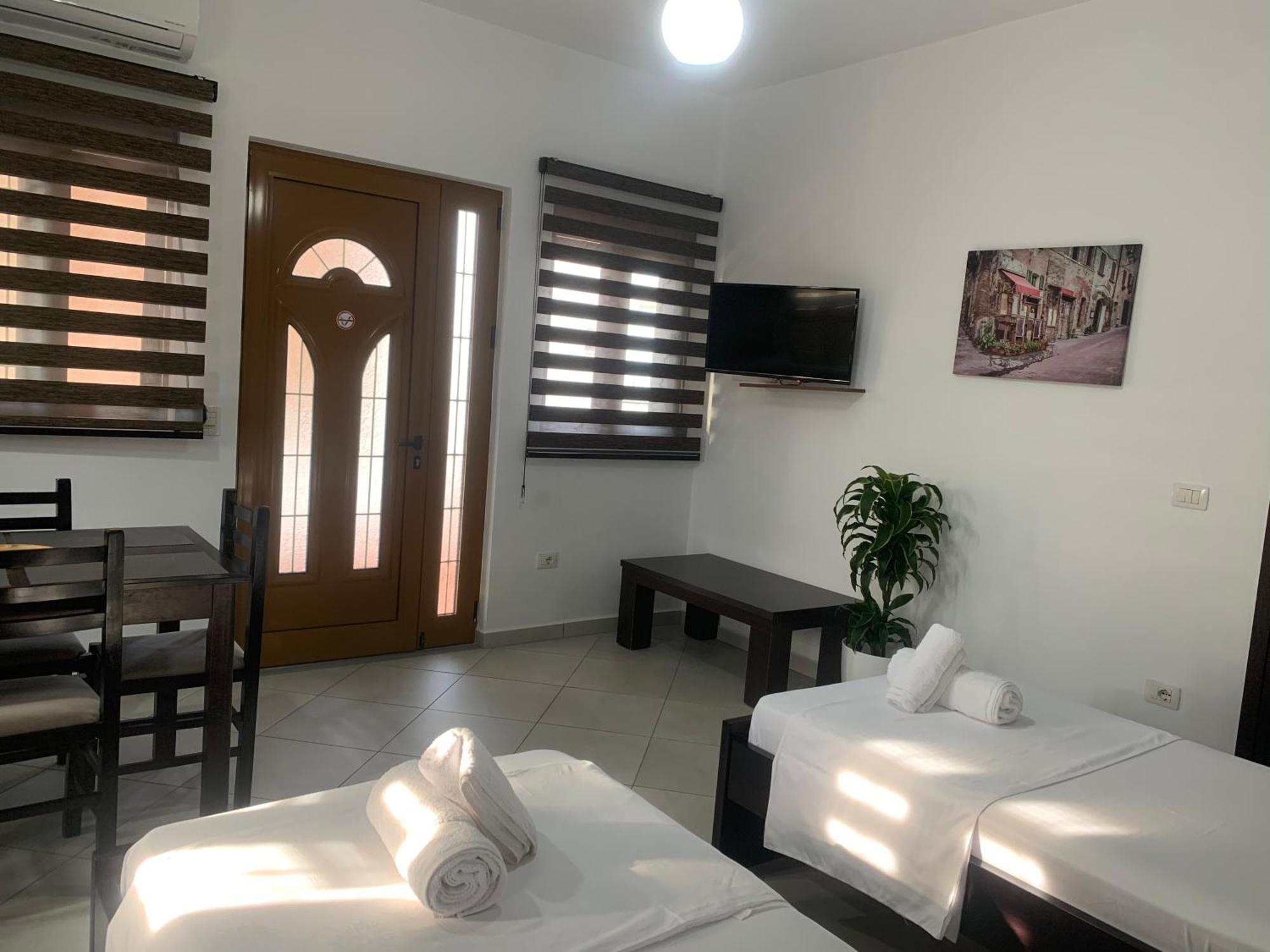 Guesthouse Jasmine Ксамил Екстериор снимка